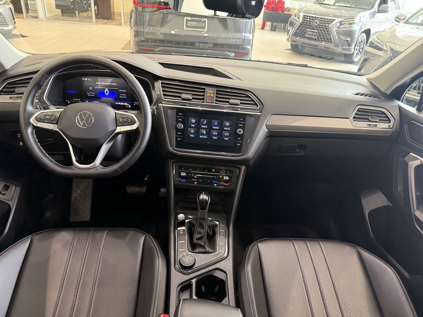 2024 Volkswagen Tiguan SE