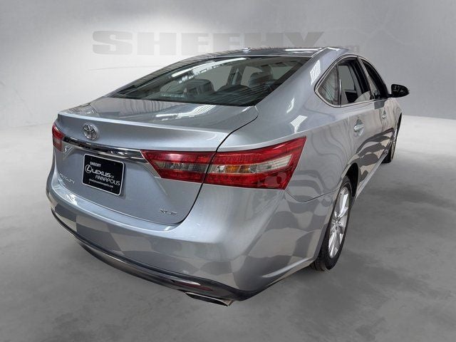 2016 Toyota Avalon XLE