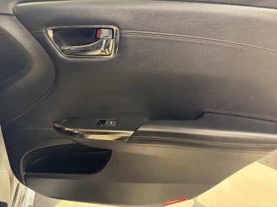 2016 Toyota Avalon XLE