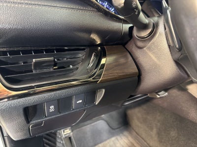 2016 Toyota Avalon XLE