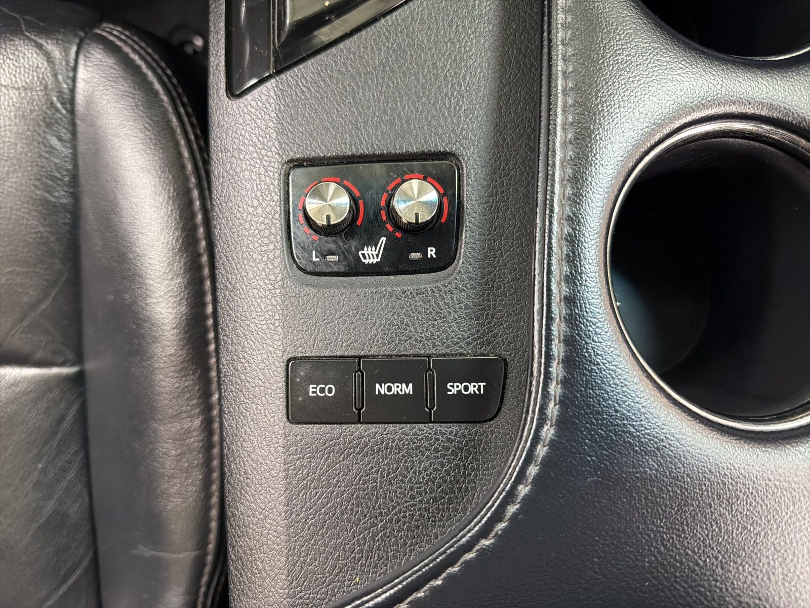 2016 Toyota Avalon XLE