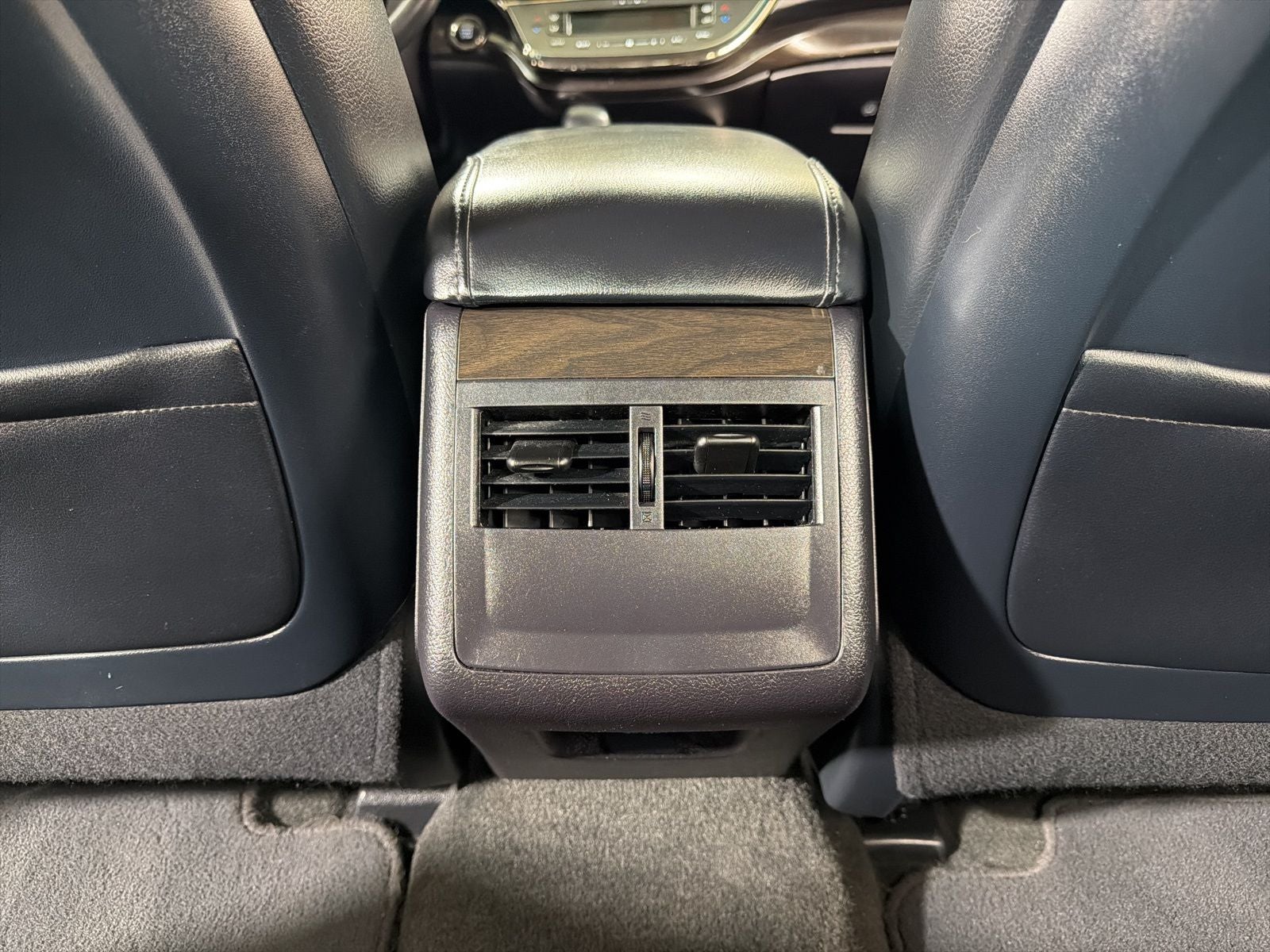 2016 Toyota Avalon XLE