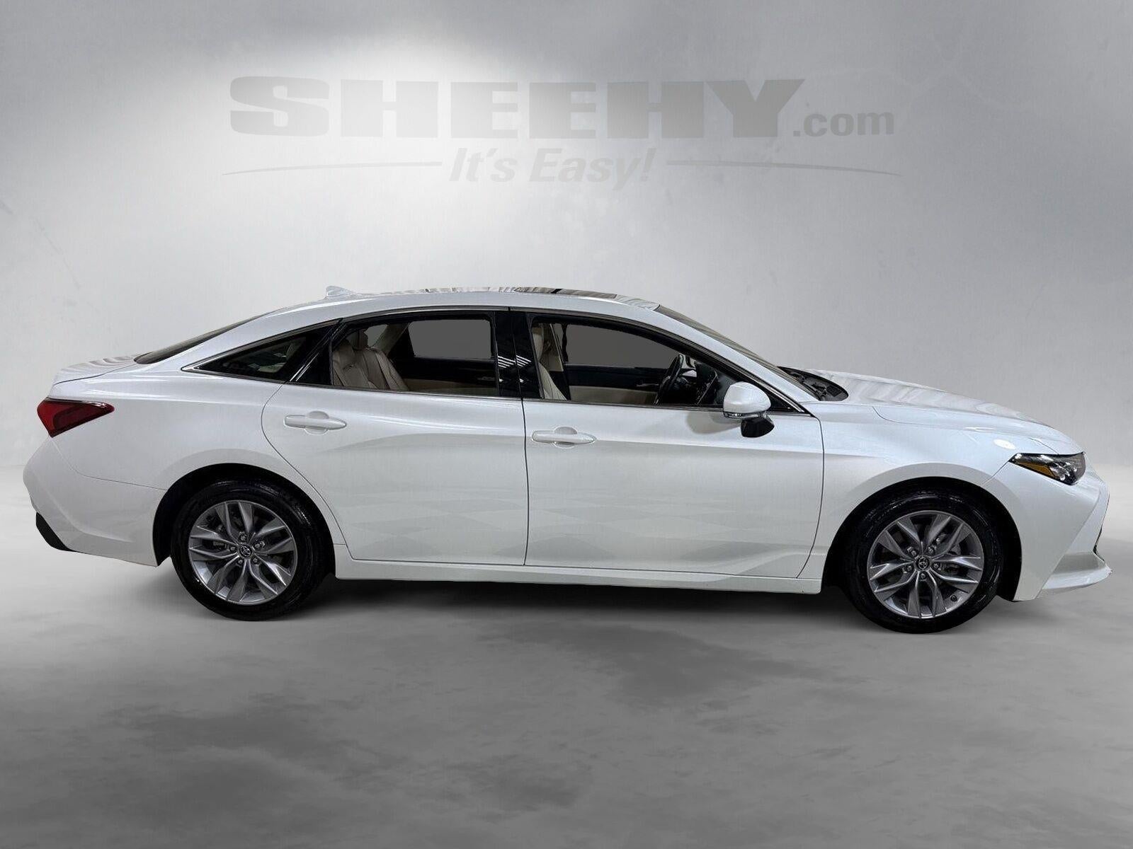 2019 Toyota Avalon XLE