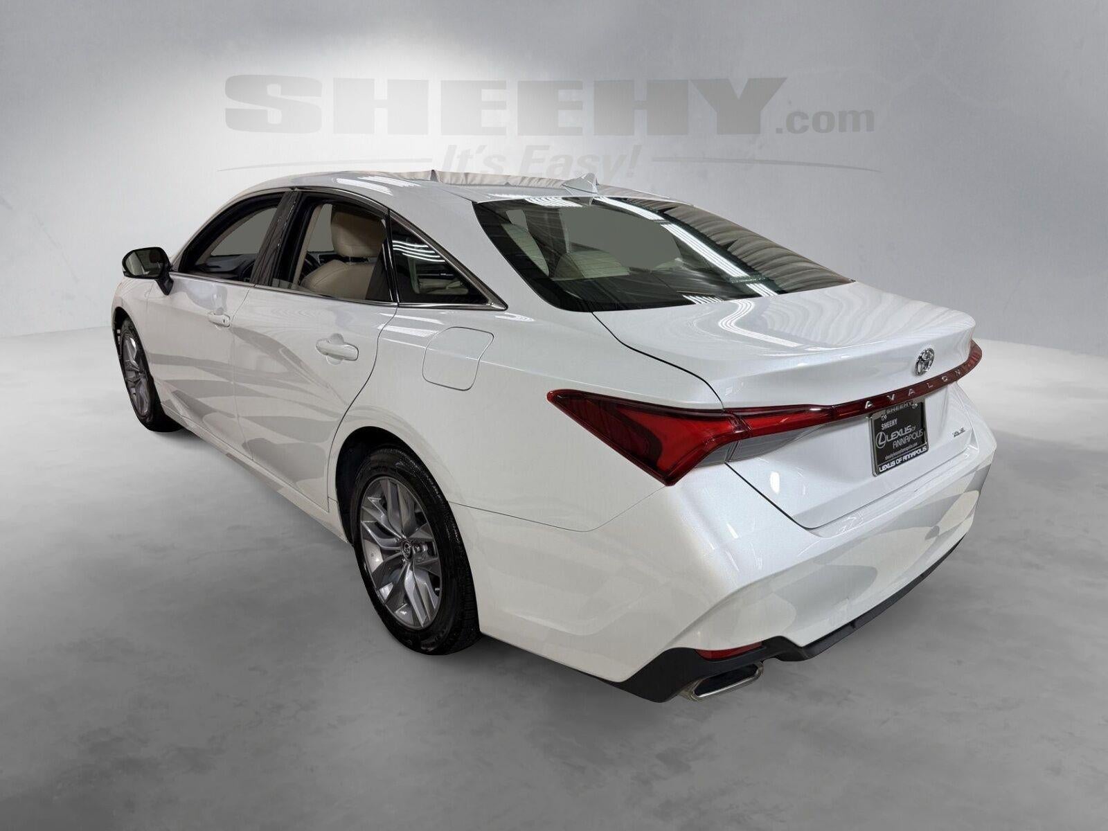 2019 Toyota Avalon XLE
