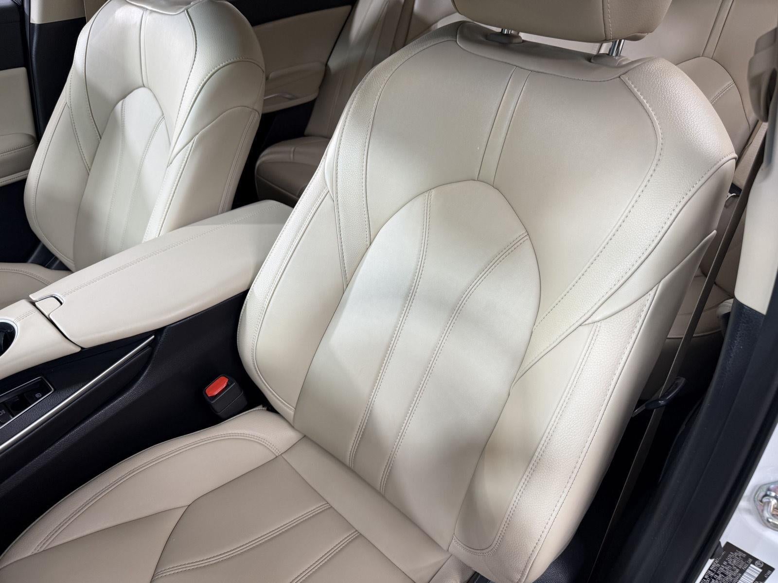 2019 Toyota Avalon XLE