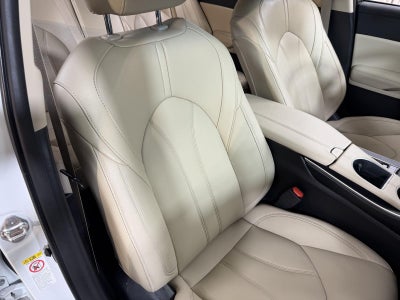 2019 Toyota Avalon XLE