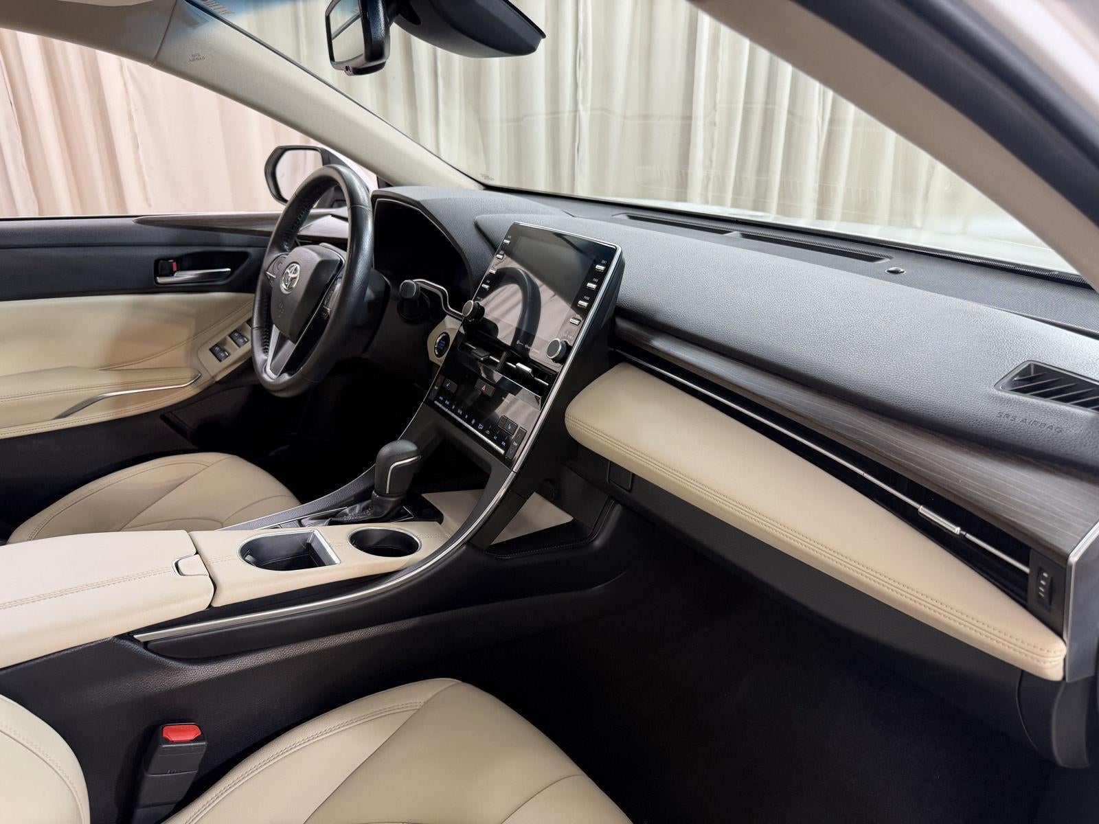 2019 Toyota Avalon XLE
