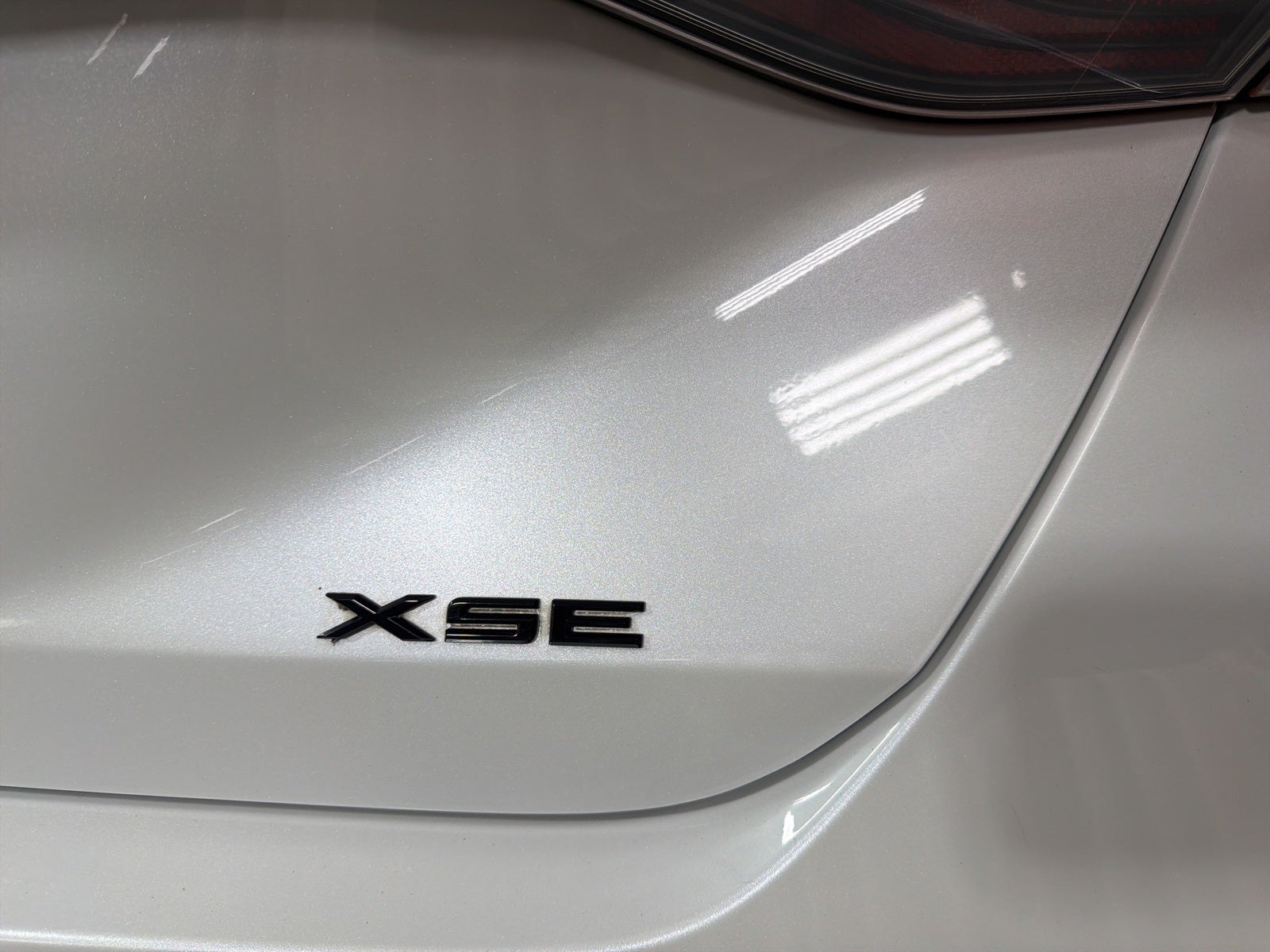 2019 Toyota Avalon XSE