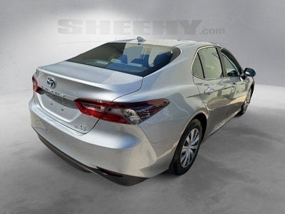 2022 Toyota Camry Hybrid LE