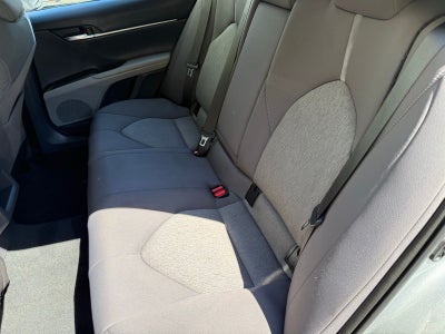 2022 Toyota Camry Hybrid LE