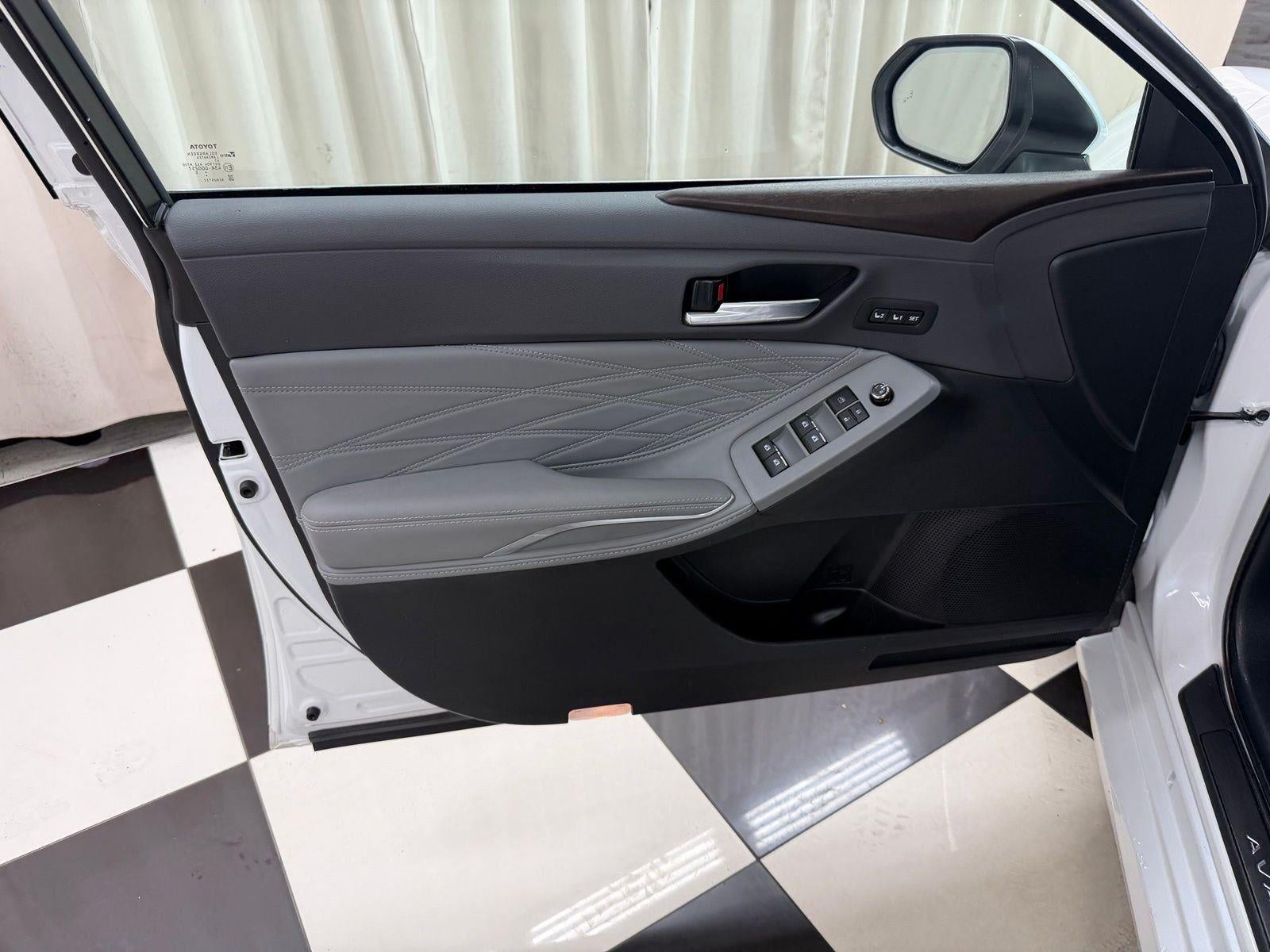 2020 Toyota Avalon Limited