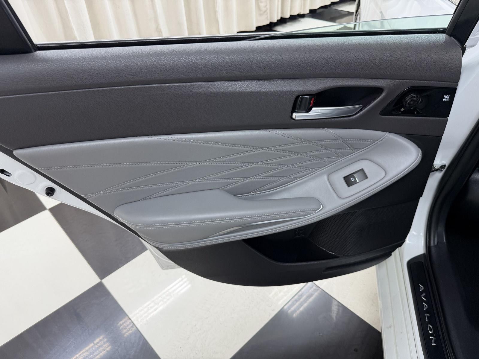 2020 Toyota Avalon Limited