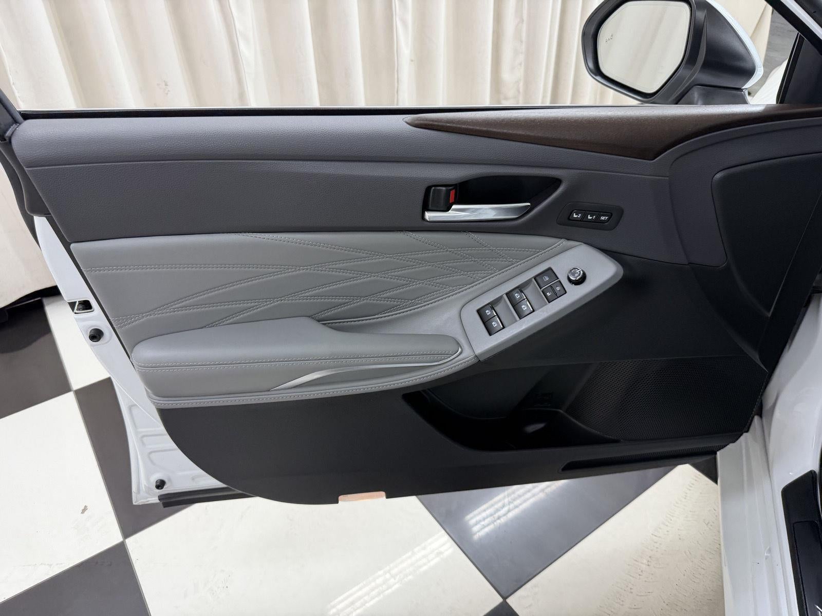 2020 Toyota Avalon Limited