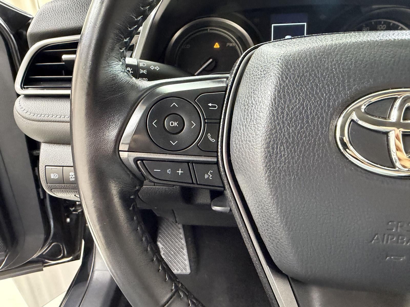 2022 Toyota Camry Hybrid SE Nightshade