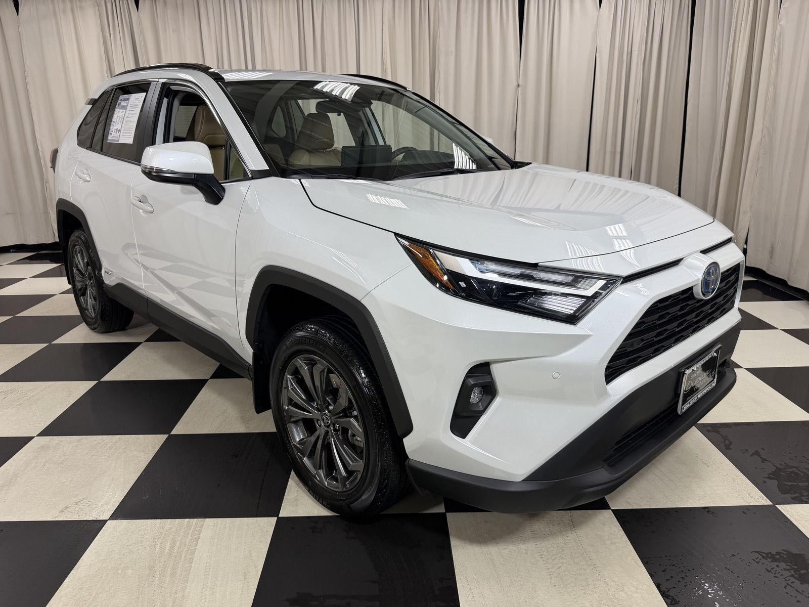 2024 Toyota RAV4 Hybrid XLE Premium