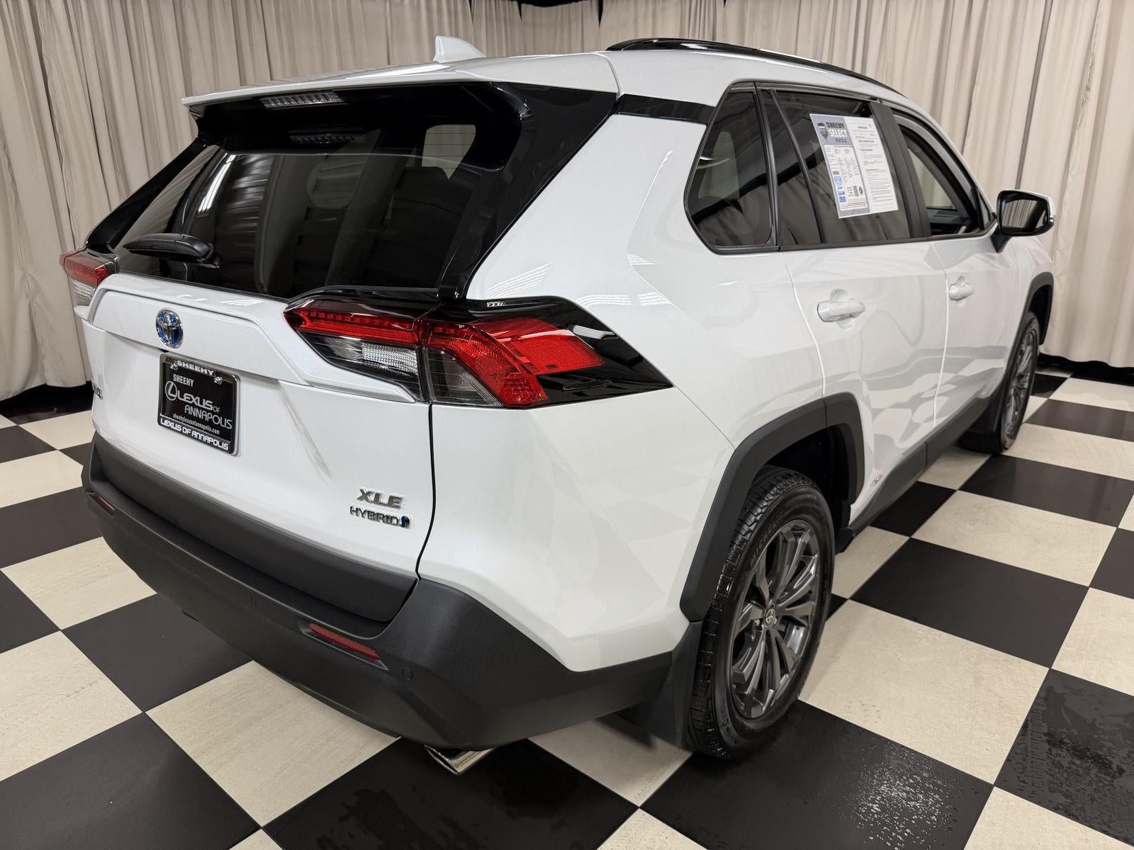 2024 Toyota RAV4 Hybrid XLE Premium