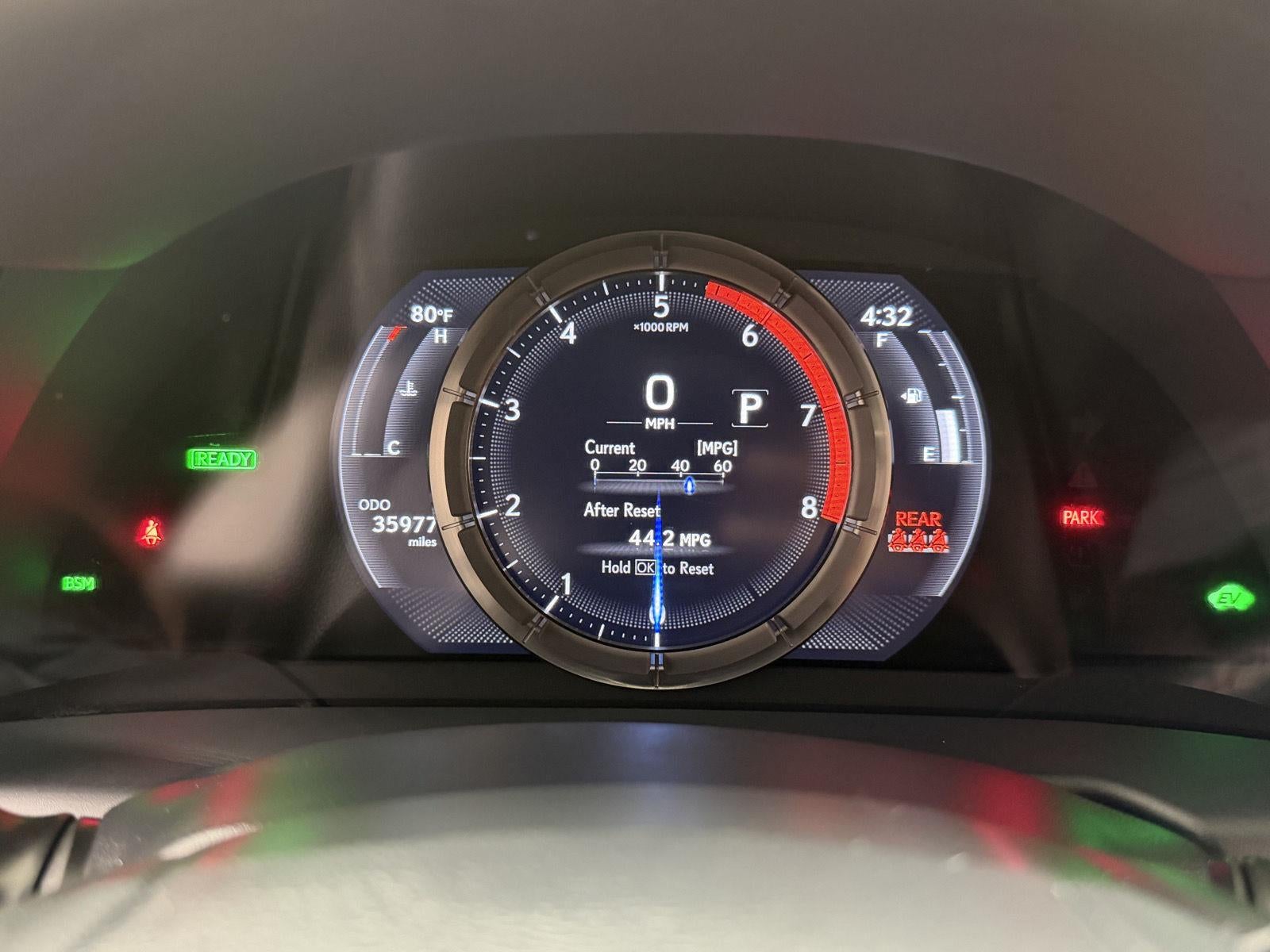 2024 Lexus ES ES 300h F SPORT Handling