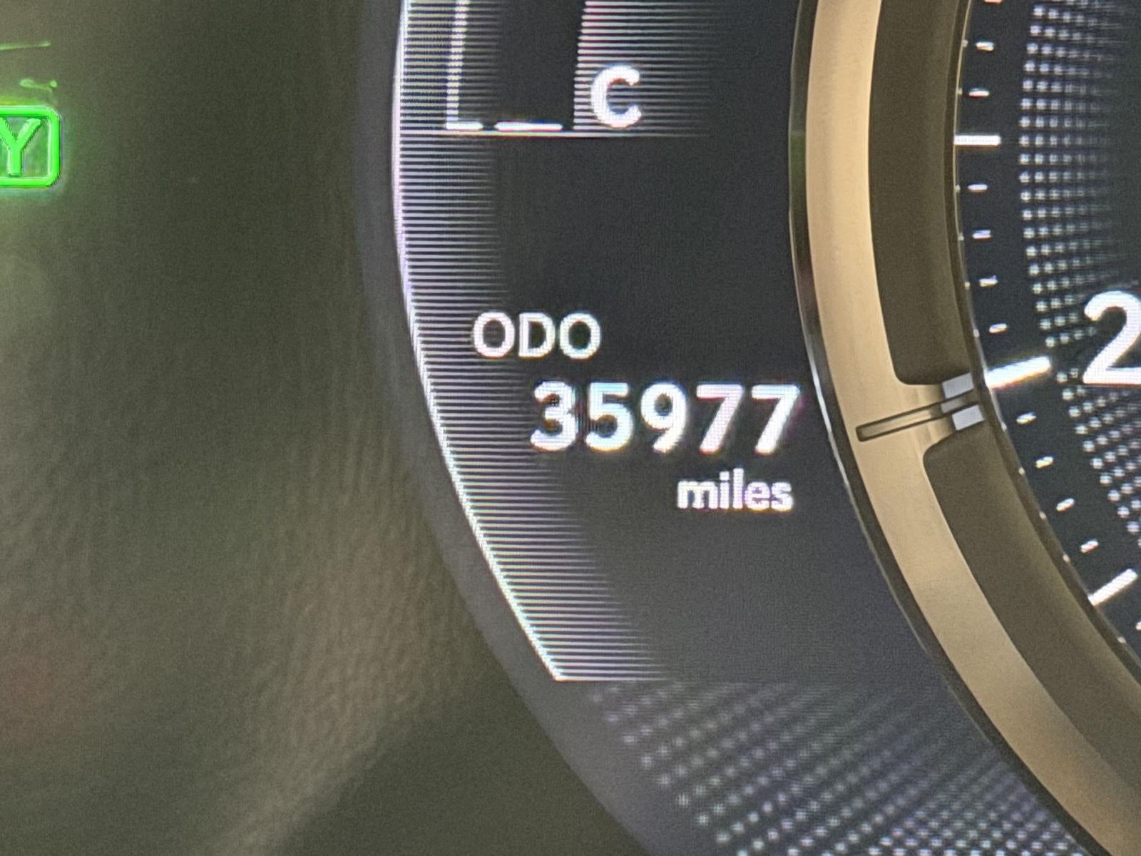 2024 Lexus ES ES 300h F SPORT Handling