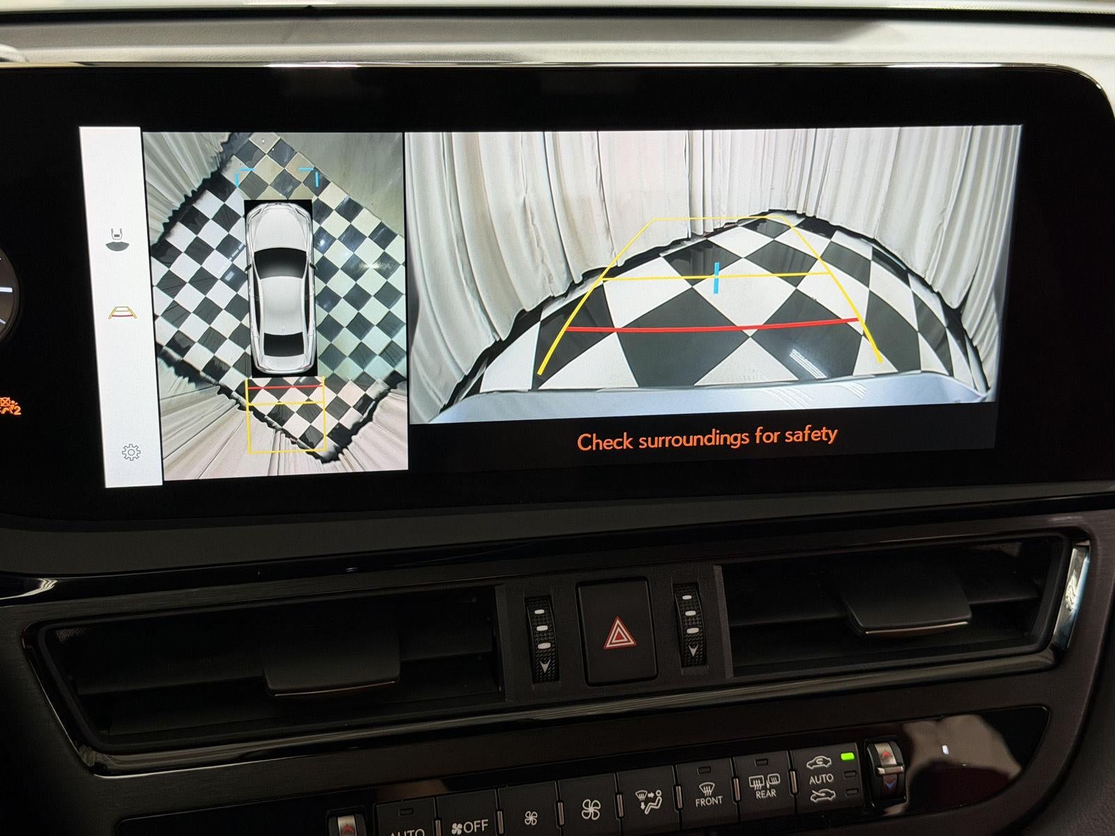 2024 Lexus ES ES 300h F SPORT Handling