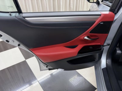 2024 Lexus ES ES 300h F SPORT Handling
