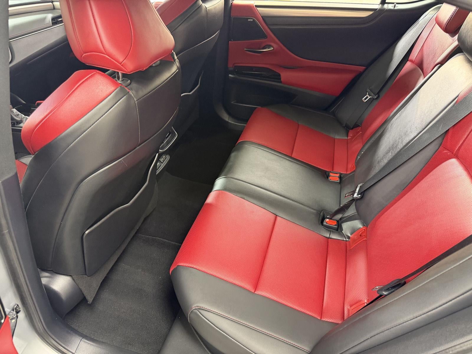 2024 Lexus ES ES 300h F SPORT Handling