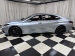 2024 Lexus ES ES 300h F SPORT Handling