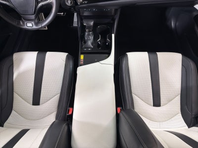 2024 Lexus ES 300h F SPORT Handling