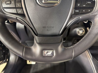 2024 Lexus ES 300h F SPORT Handling