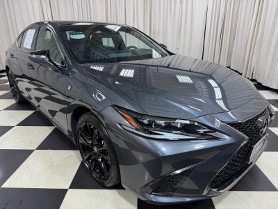 2024 Lexus ES 300h F SPORT Handling