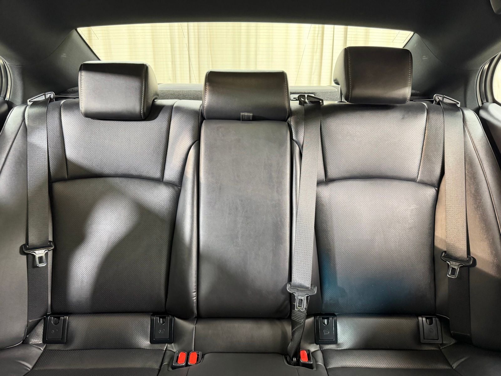 2024 Lexus ES 300h F SPORT Handling