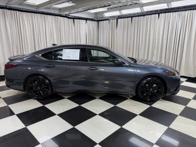 2024 Lexus ES 300h F SPORT Handling