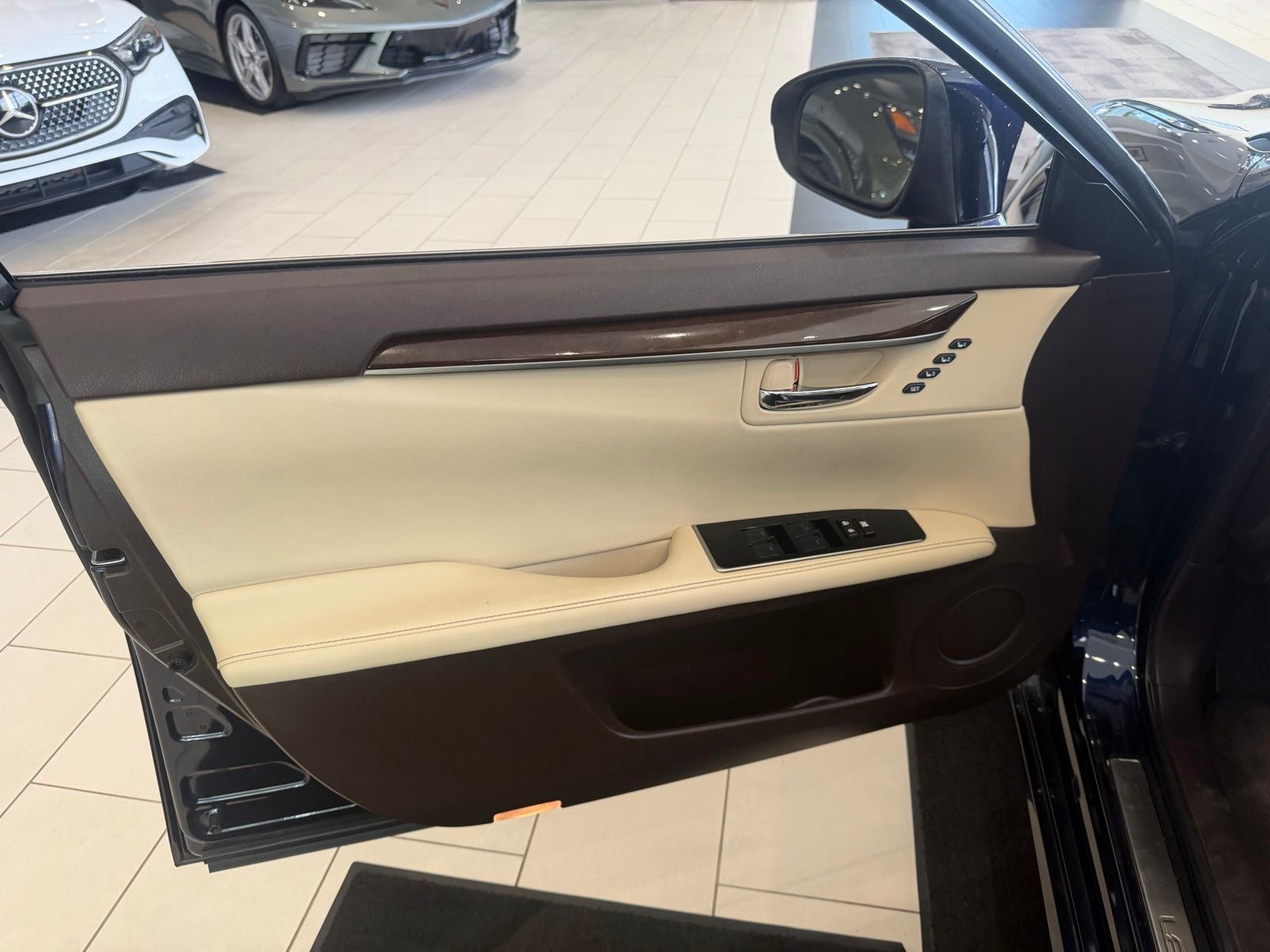 2016 Lexus ES 350
