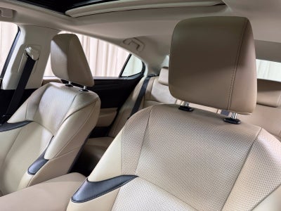 2021 Lexus ES 250