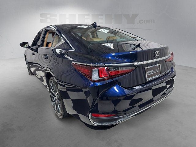 2024 Lexus ES 250