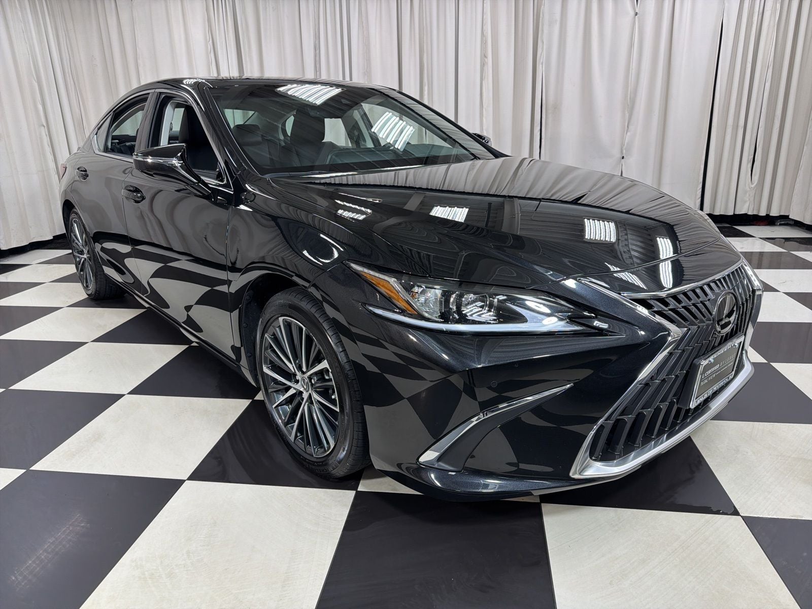 2024 Lexus ES 300h