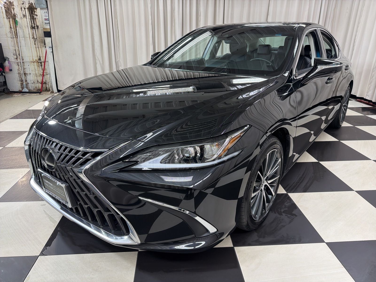 2024 Lexus ES 300h