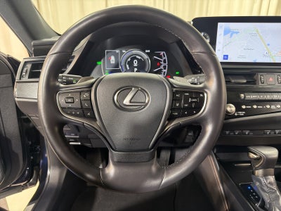 2025 Lexus ES 300h
