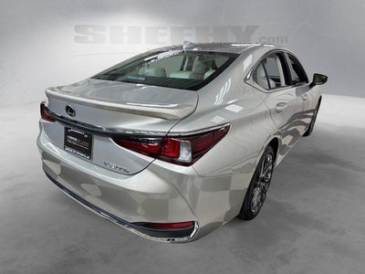 2025 Lexus ES 300h