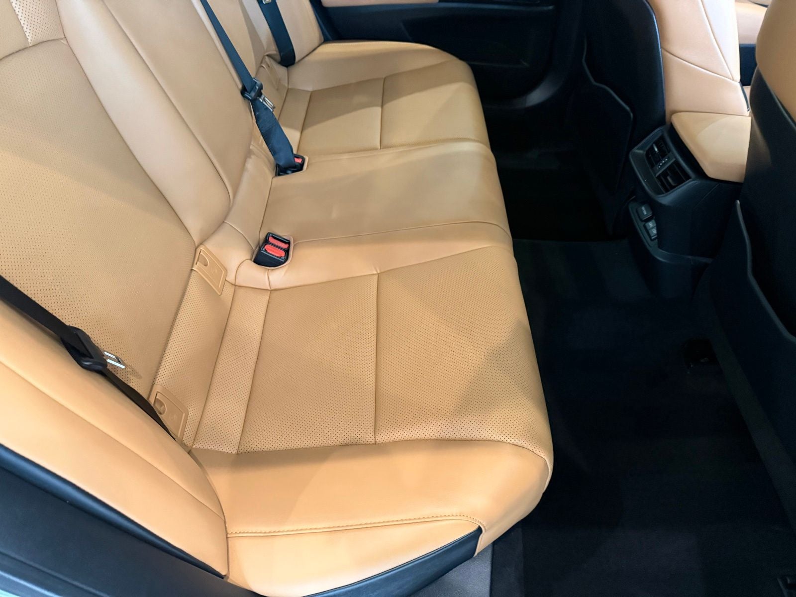 2025 Lexus ES 350