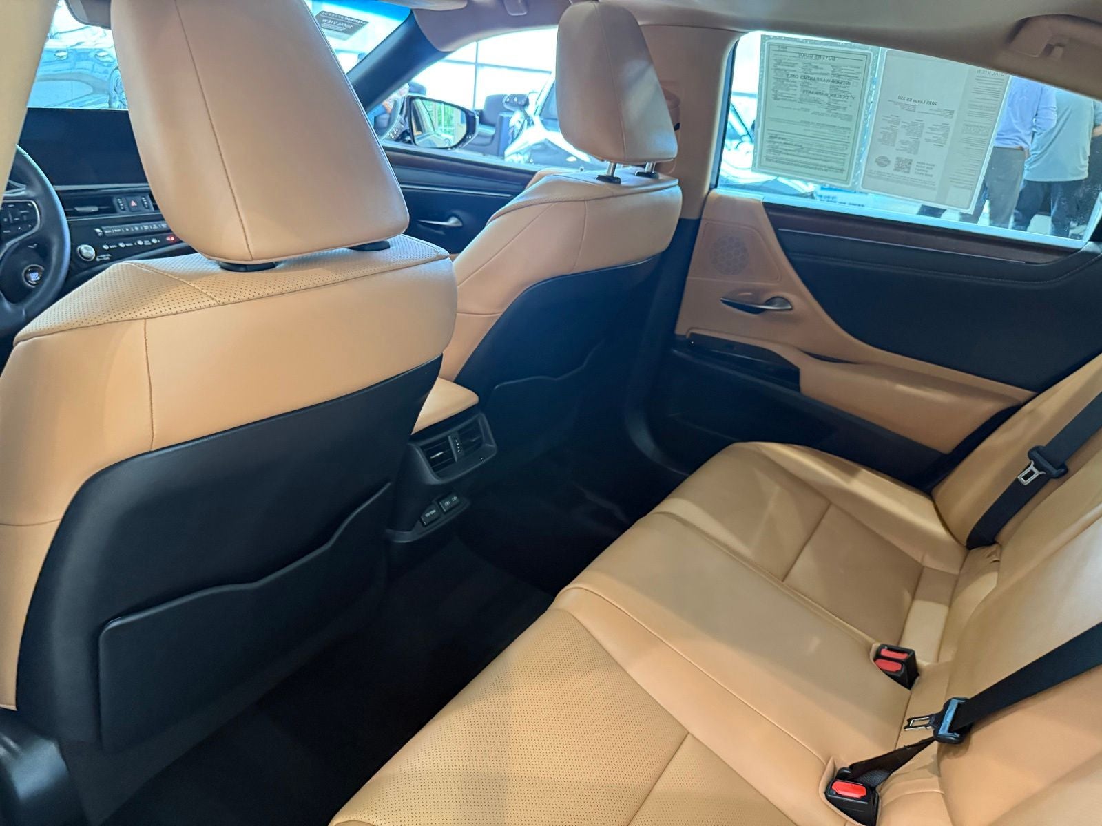2025 Lexus ES 350