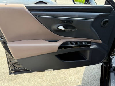 2025 Lexus ES 350