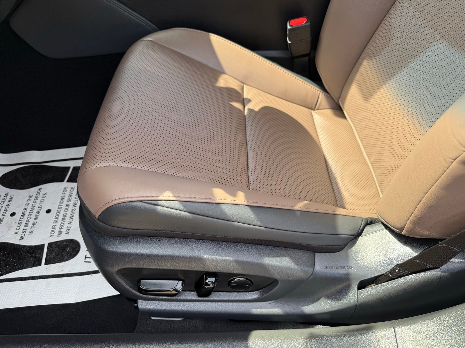 2025 Lexus ES 350