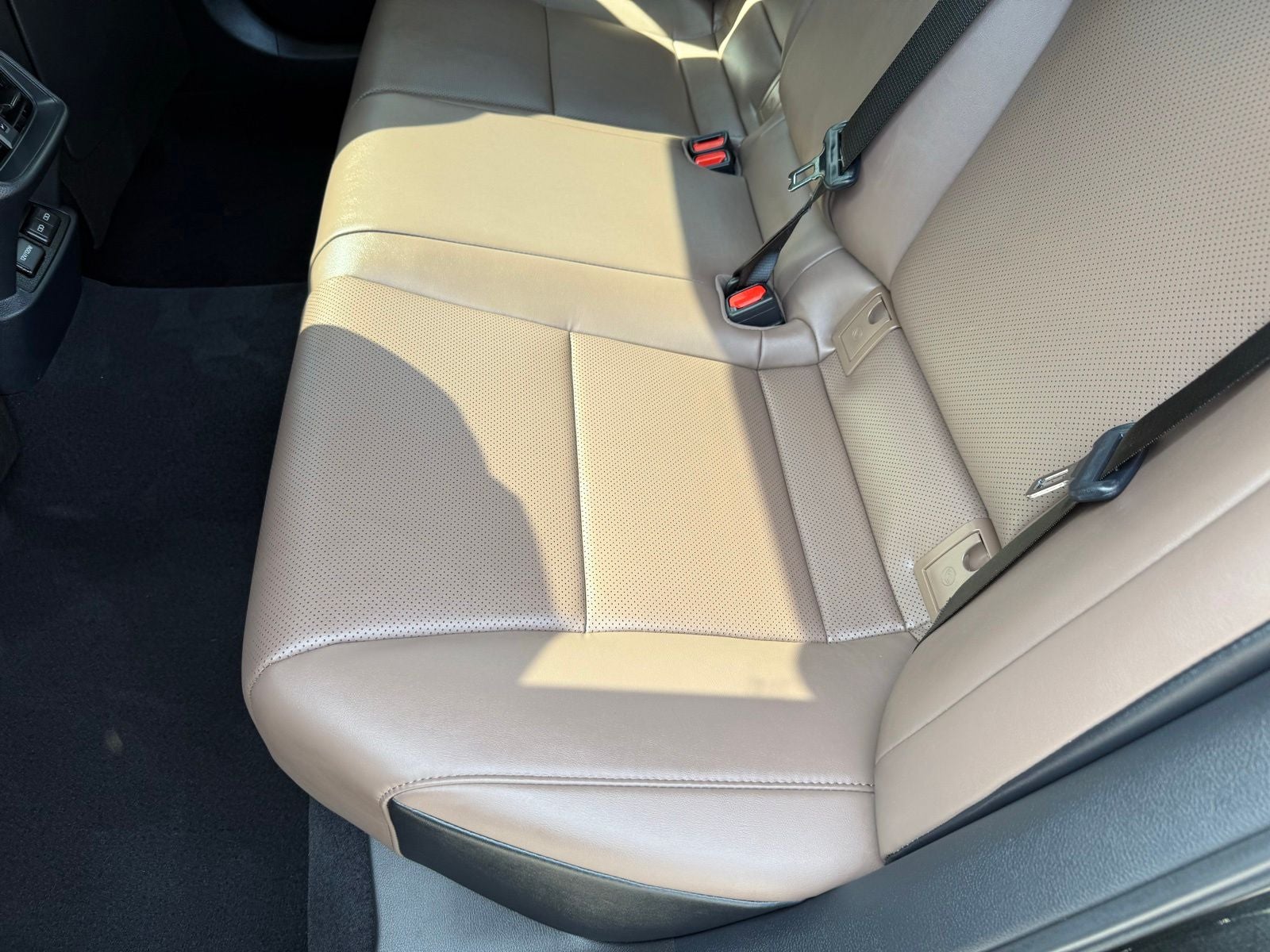2025 Lexus ES 350