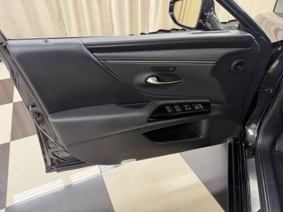 2022 Lexus ES 350