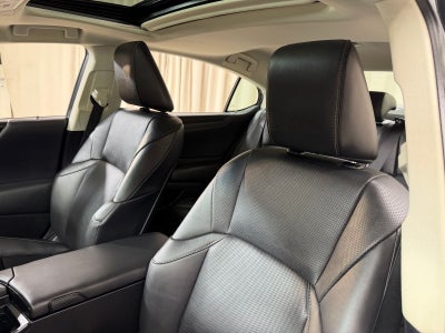 2022 Lexus ES 350