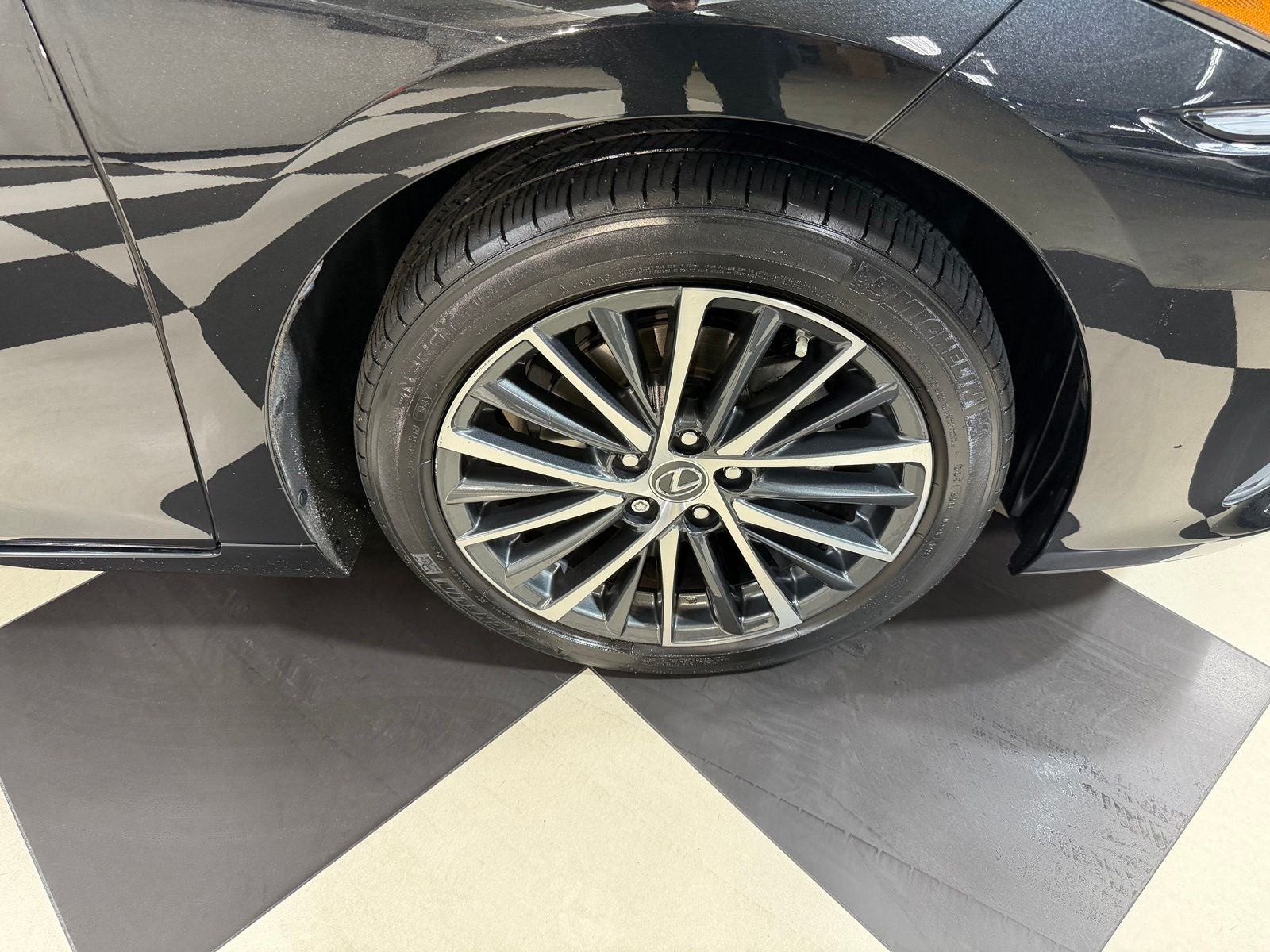 2022 Lexus ES 350