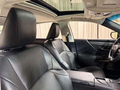 2022 Lexus ES 350