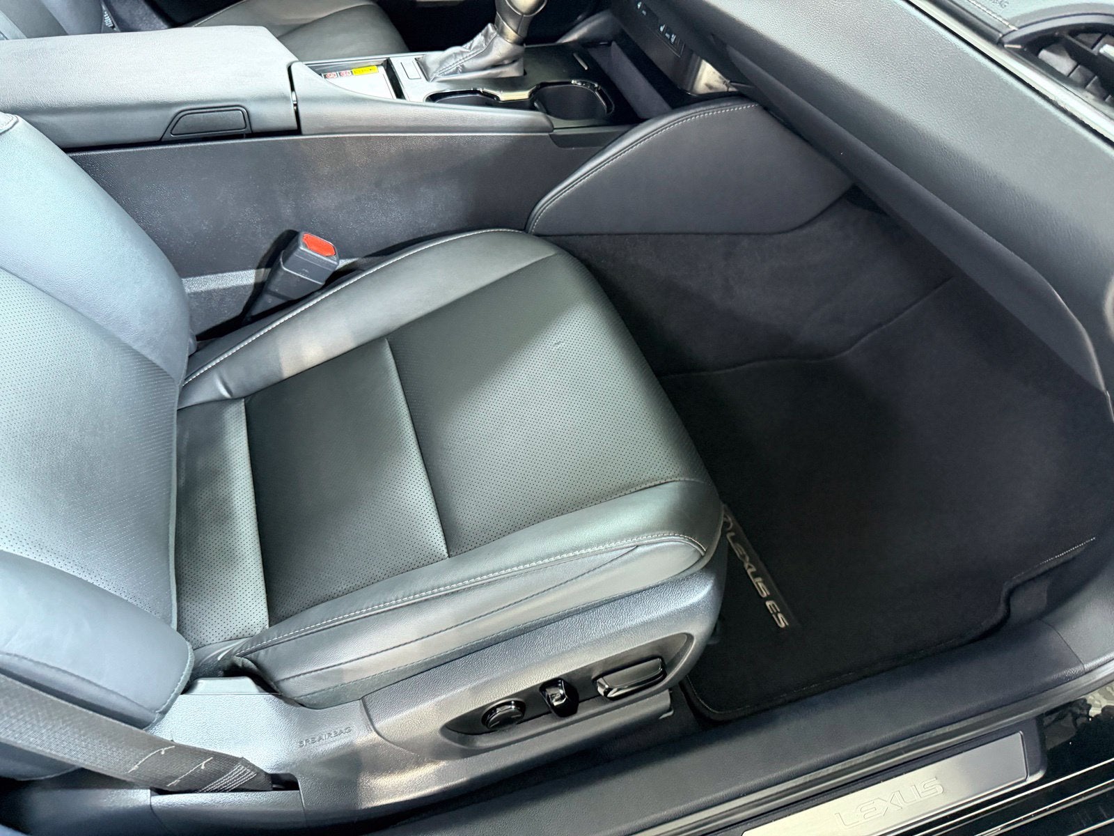 2024 Lexus ES 350