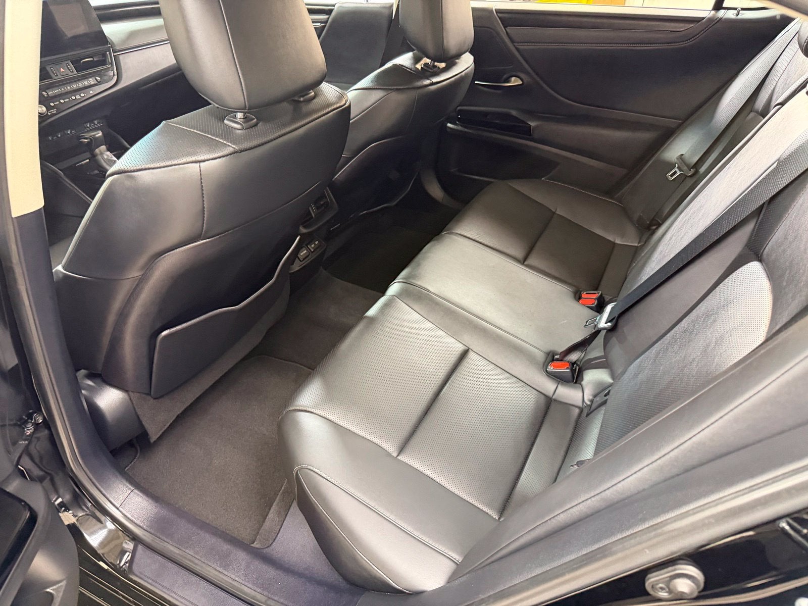 2024 Lexus ES 350