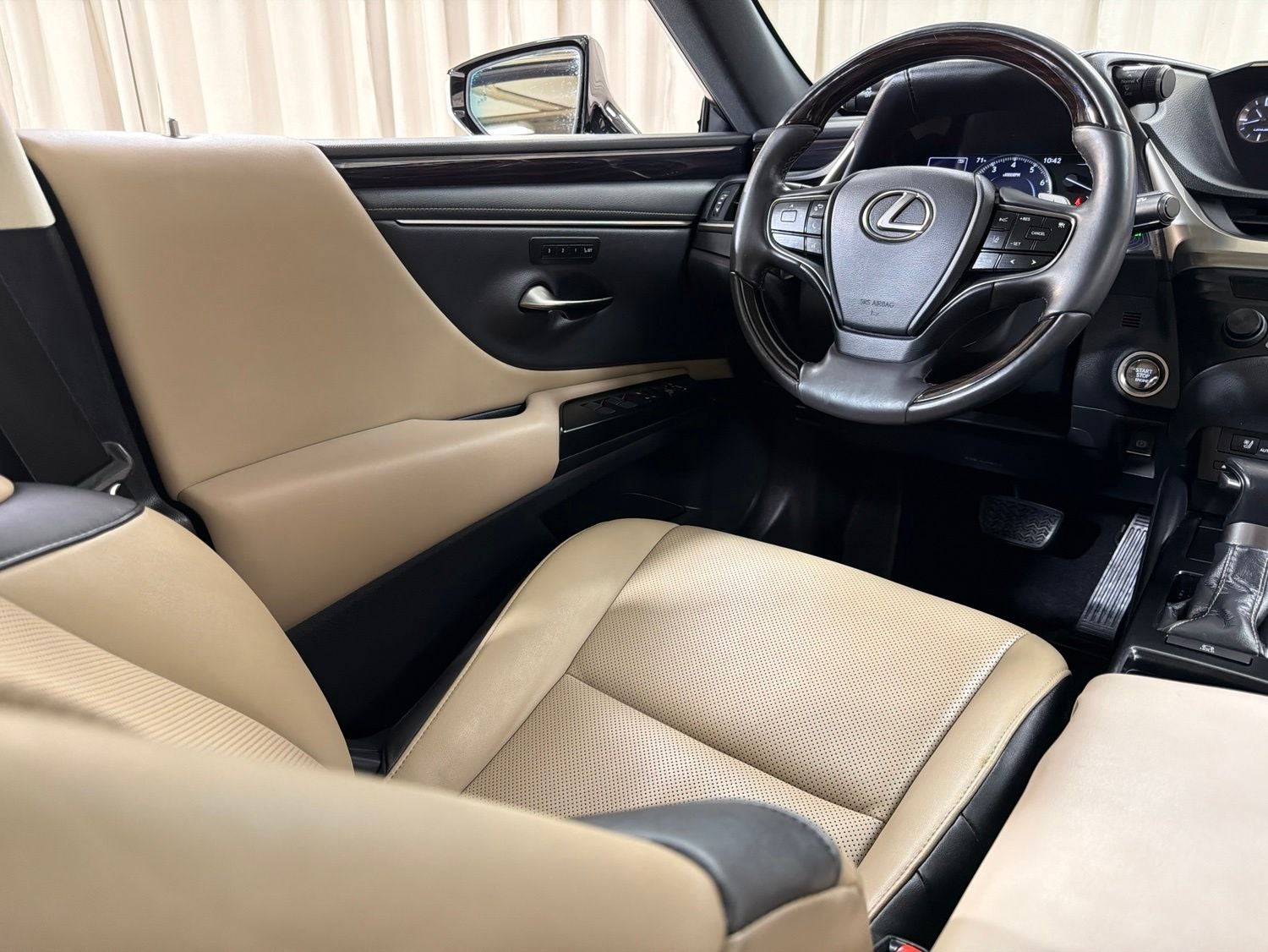 2020 Lexus ES 350